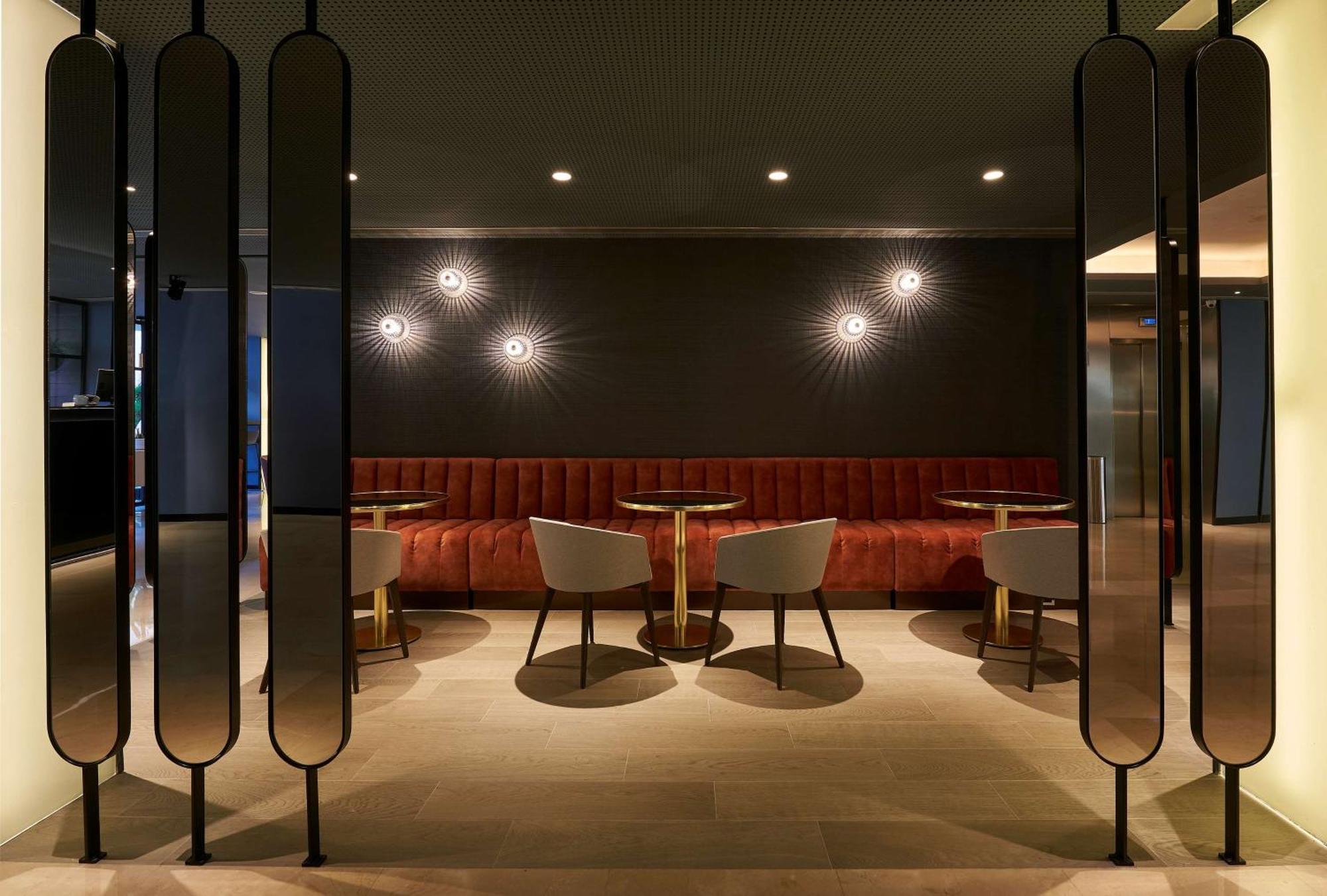 Nh Sants Barcelona — Photos 1